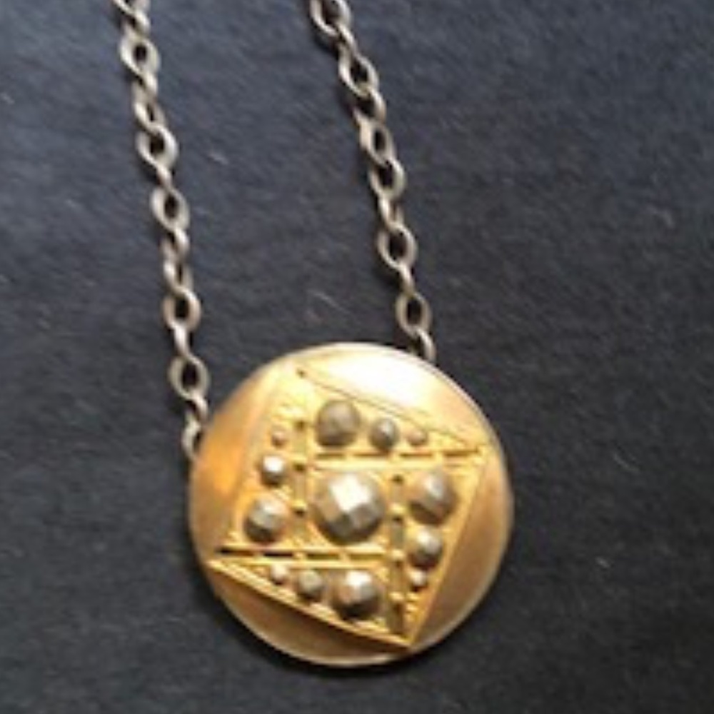 *HOST PICK* Artisan Crafted Brass Pendant Necklace *EUC*